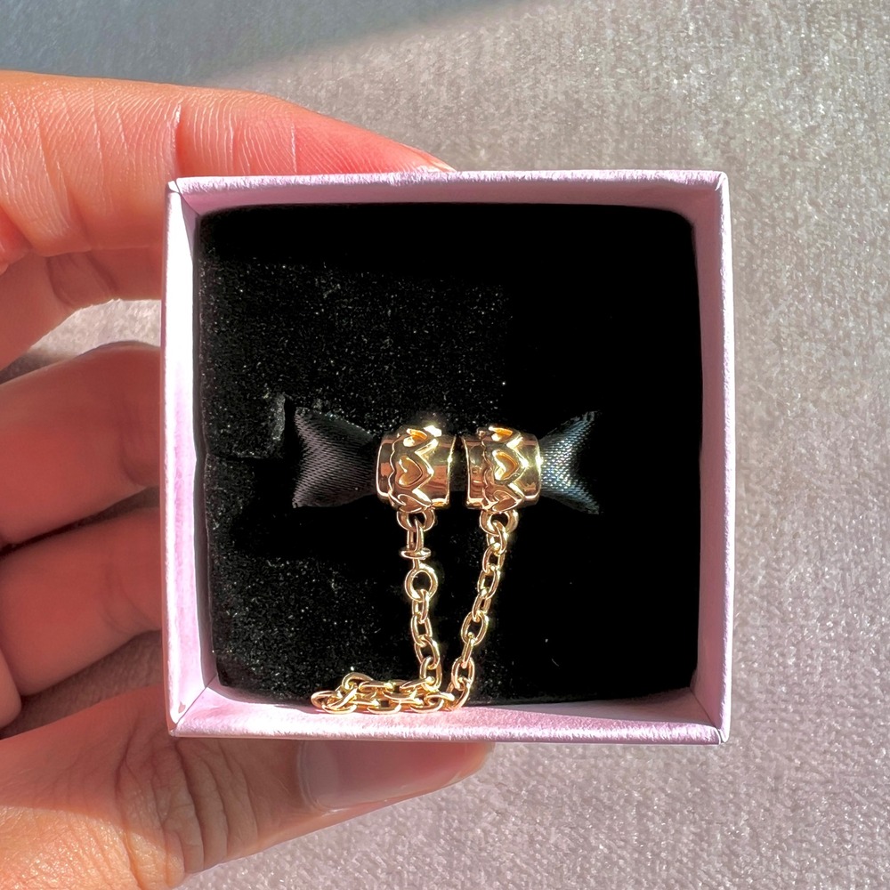 ON HOLD!! Pandora Moments Hearts Safety Chain 14k Solid Gold 759519C00-05